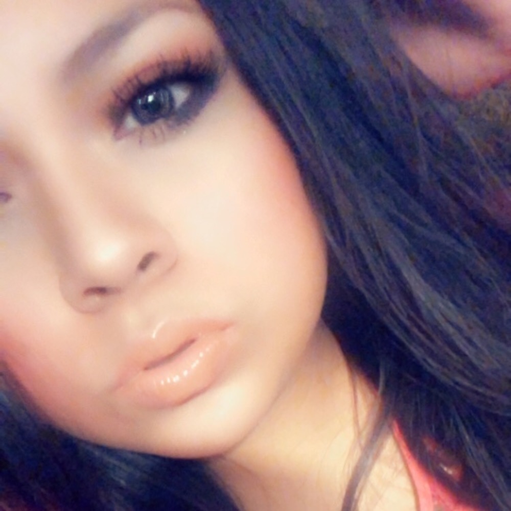 Meet your Posher, Gabrielle